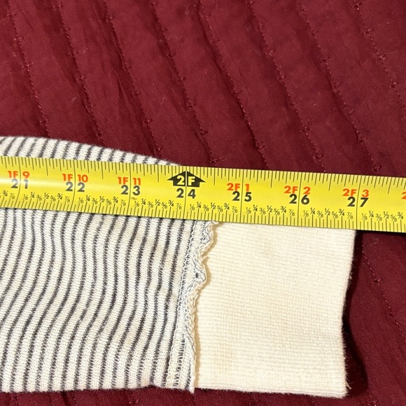 Blue 84 Black/White Striped Okaloosa Island Hoodie Size Small - Picture 9 of 11